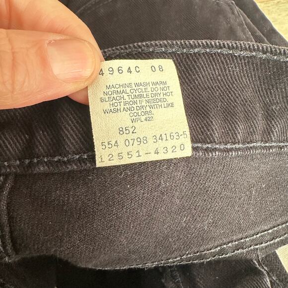 Levi's 90's Vintage 550 Relaxed Fit Tapered Leg Black 14 - Picture 5 of 10